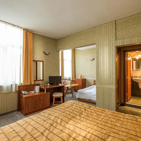 فندق Family Chiplakoff 3*