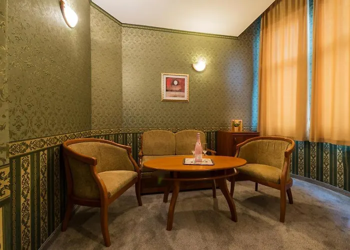 Family Chiplakoff Hotell