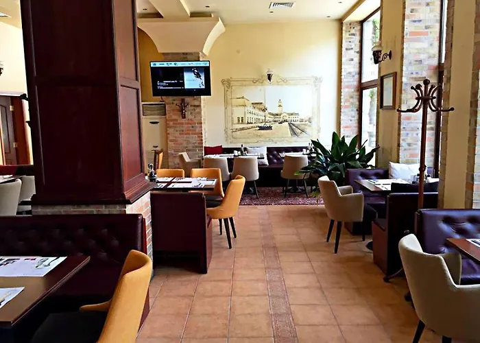 Family Chiplakoff Hotell 3*