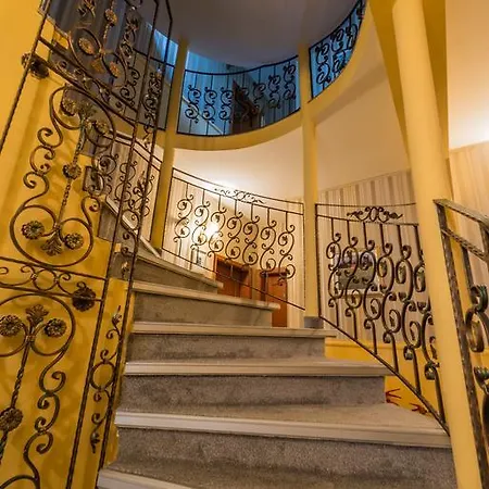 Family Chiplakoff Szálloda Burgasz