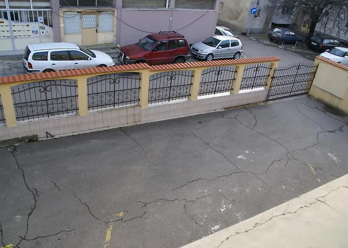 Family Chiplakoff מלון בורגאס